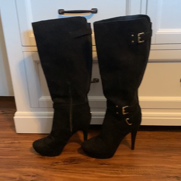 Four inch black boots G by Guess - Picture 2 of 4